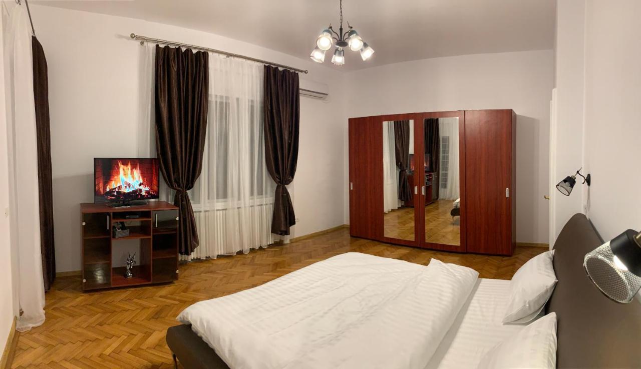 Rose Apartment 2 Timisoara Exterior photo