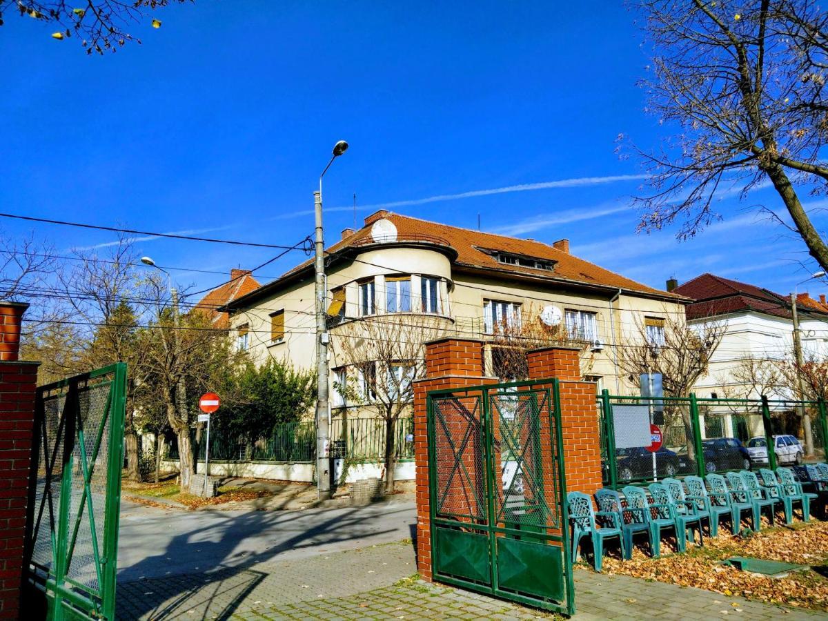 Rose Apartment 2 Timisoara Exterior photo